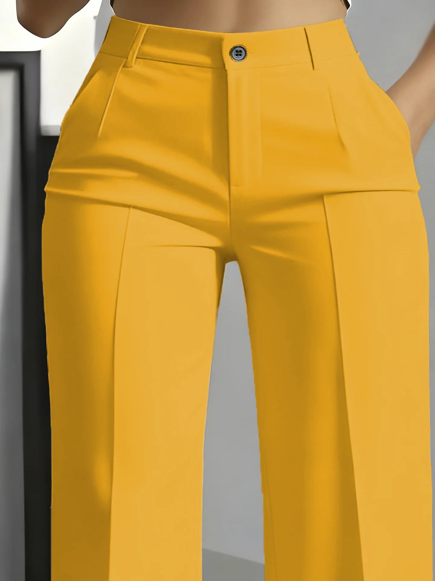 Minimalist High-Waisted Suit Trousers 2025